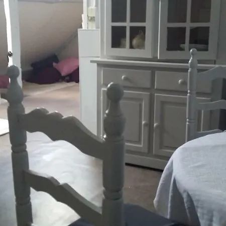 Petit Loft Atypique Entierement Meuble Centre La Bataille 27540 公寓